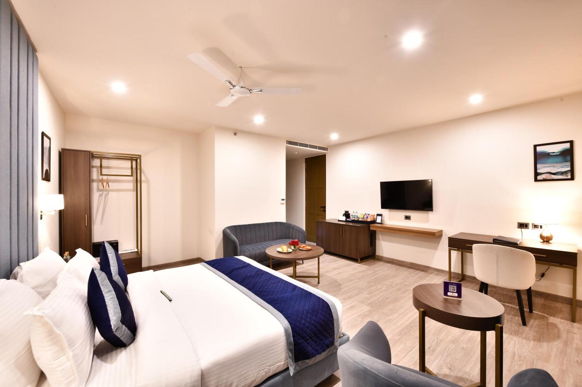 Click Collection Grand Gateway Varanasi Luaran gambar